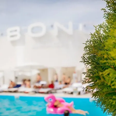 Bono Beach Hotel 4*
