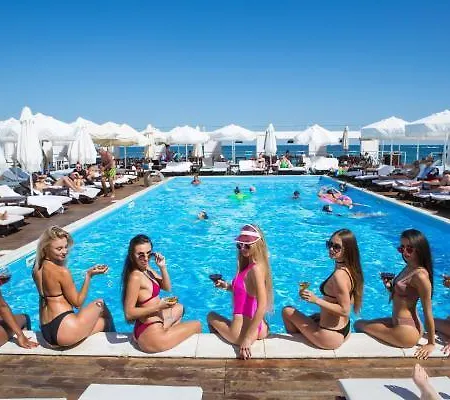 Bono Beach 4*